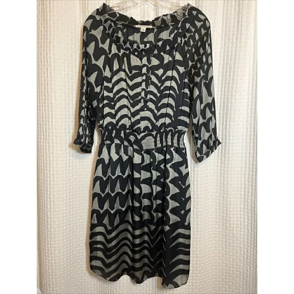 Banana Republic Women's Size 4 Black/Gray Dress P10